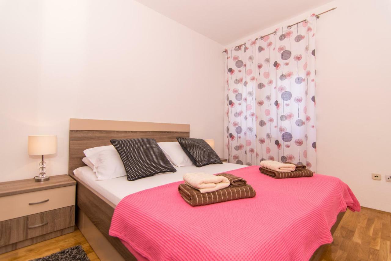 Flora Apartment Trogir Exterior photo